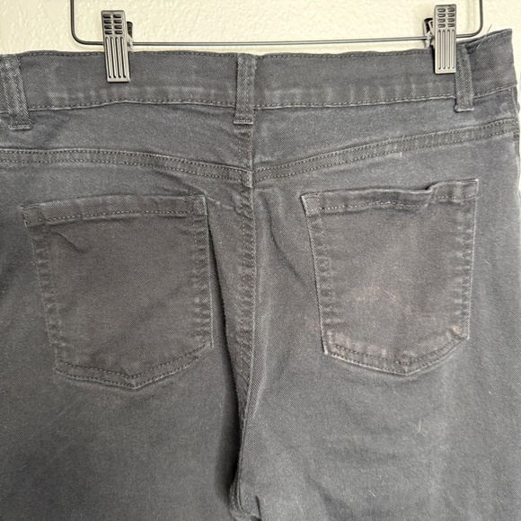 Gloria Vandderbilt - Amanda style - black jeans  size 10 -cp - Picture 5 of 6